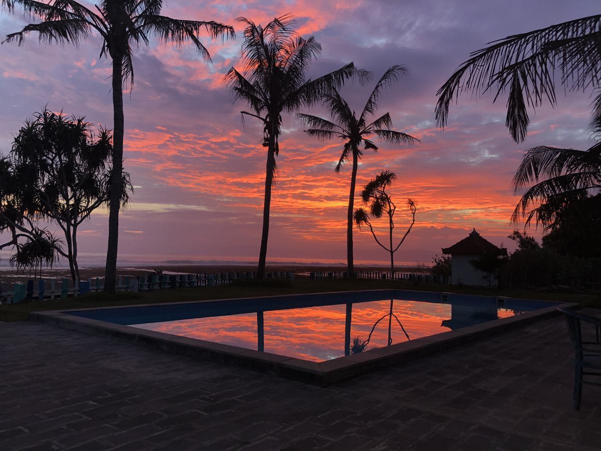 The Tree House Sumbawa Hotel Huu Exterior foto